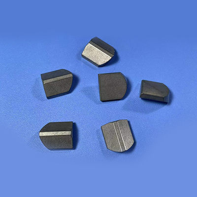 Kualitas  Customized Design High Wear Resistance YG8 Material Tungsten Carbide Button for Artesian Well Drill Bits pabrik